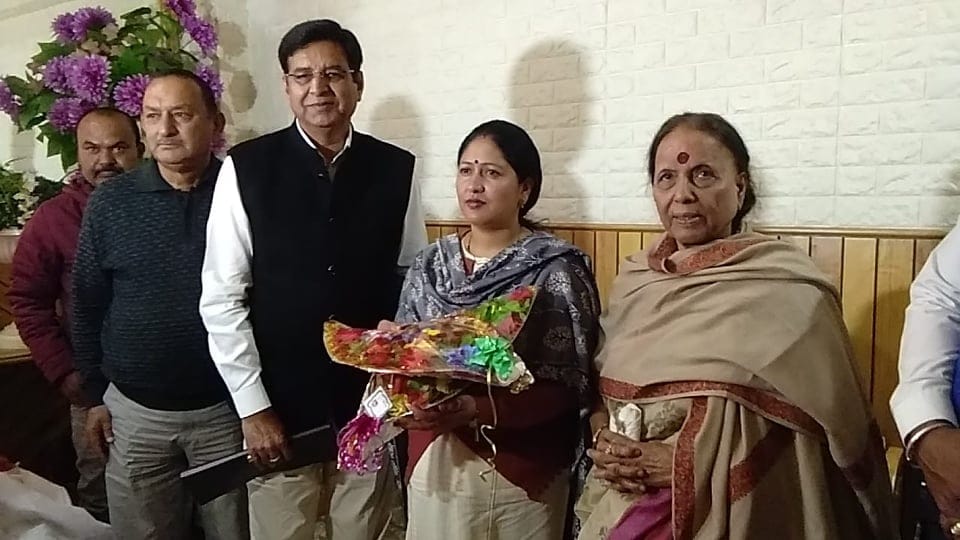 Pithoragarh assembly by election 2019 Congress declared Anju lanthi as Candidate