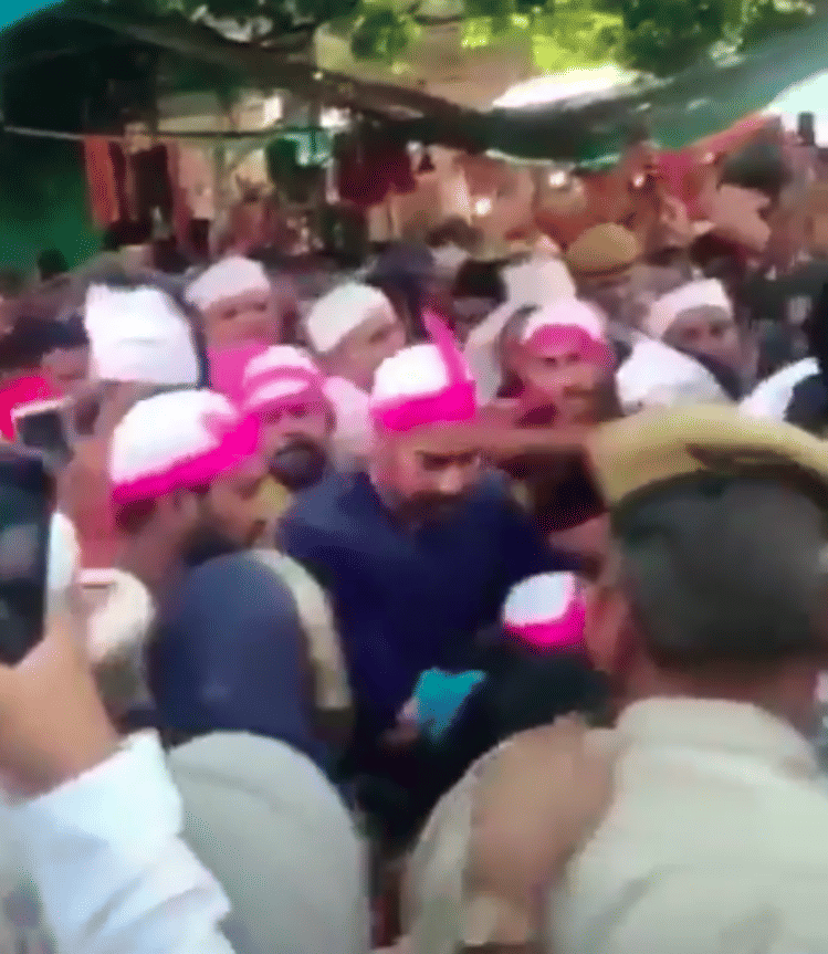 Ajay Devgn son Yug Devgn get mobbed when visited Ajmer Sharif Dargah