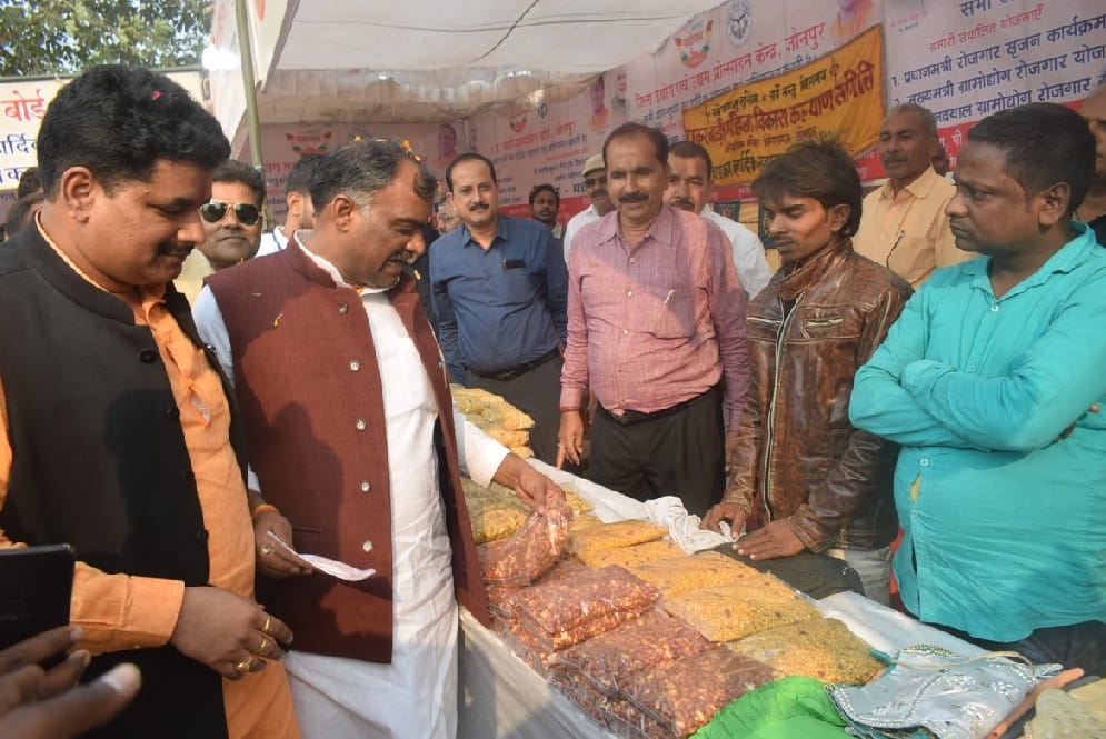 Deputy Chief Minister Keshav prasad maurya arrives at badlapur festival in jaunpur