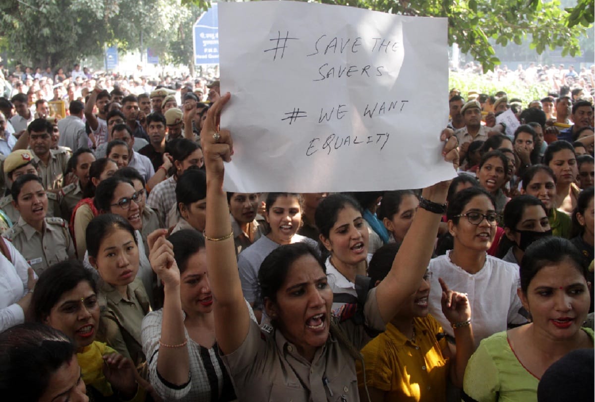 delhi police protest at headquarters and demand for justice