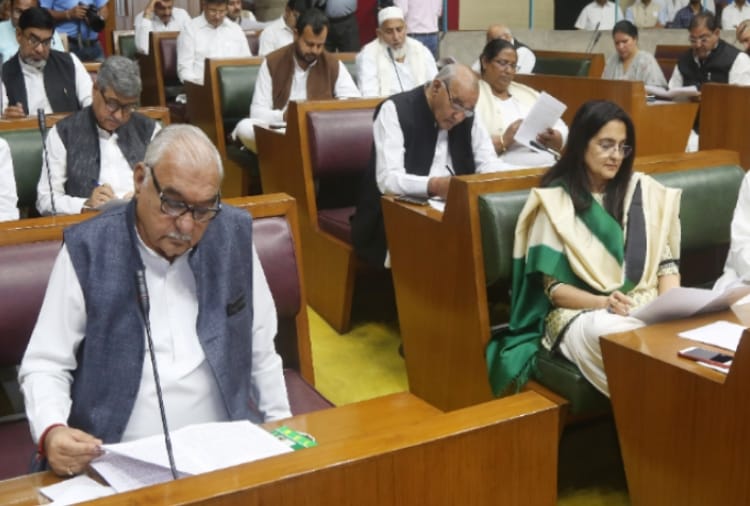 BS Hooda announced his team of congress legislature party