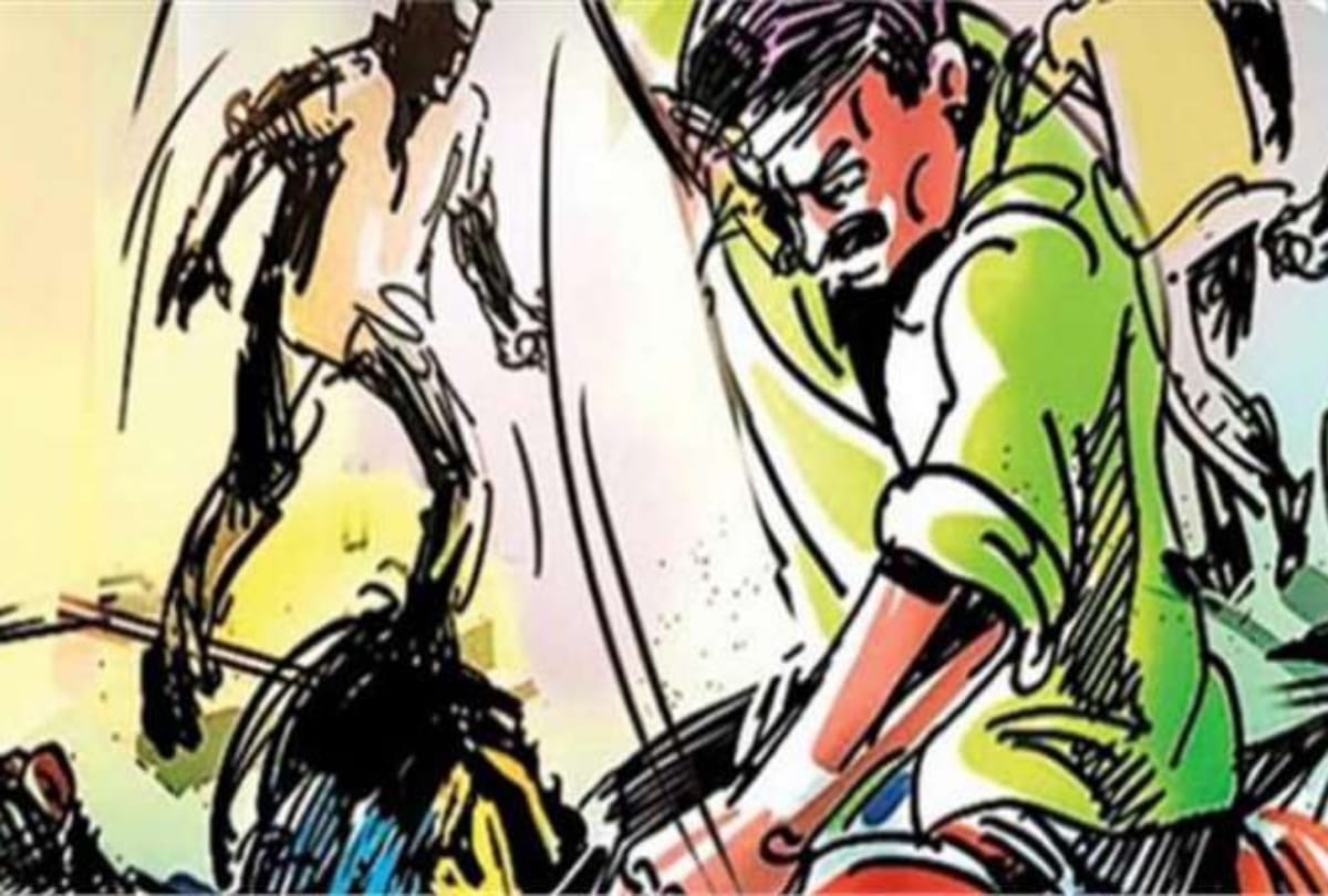 People beat the woman, tore clothes; Case registered for video going viral