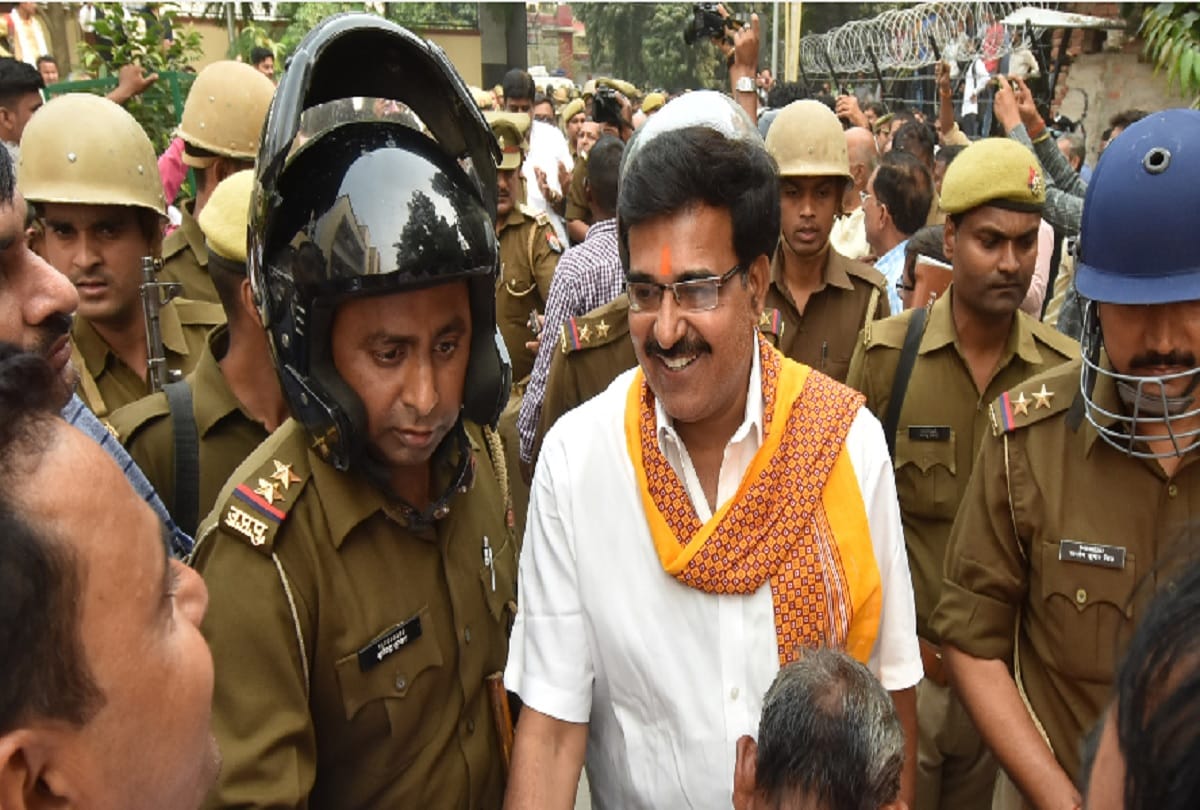 Jawahar Yadav Murder Case During sentencing Karwaria brothers looked normal