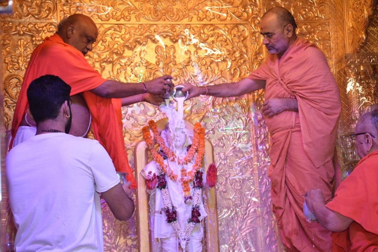 Devotees revolve around Panchkosi of Lord Ghanshyam