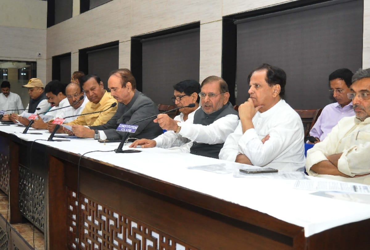 Has the Opposition failed to gauge public anger against the Center