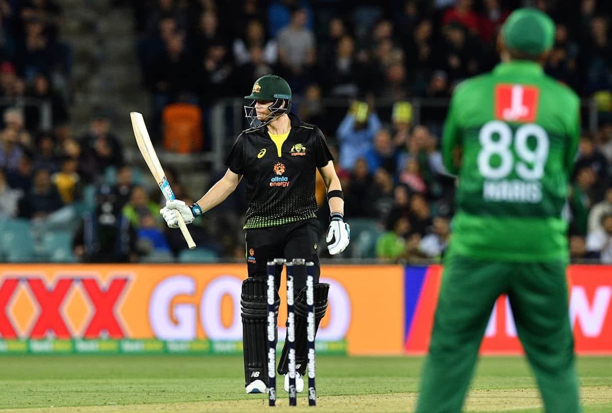 Shoaib Akhtar says he would have hit steve smith if he bowls him