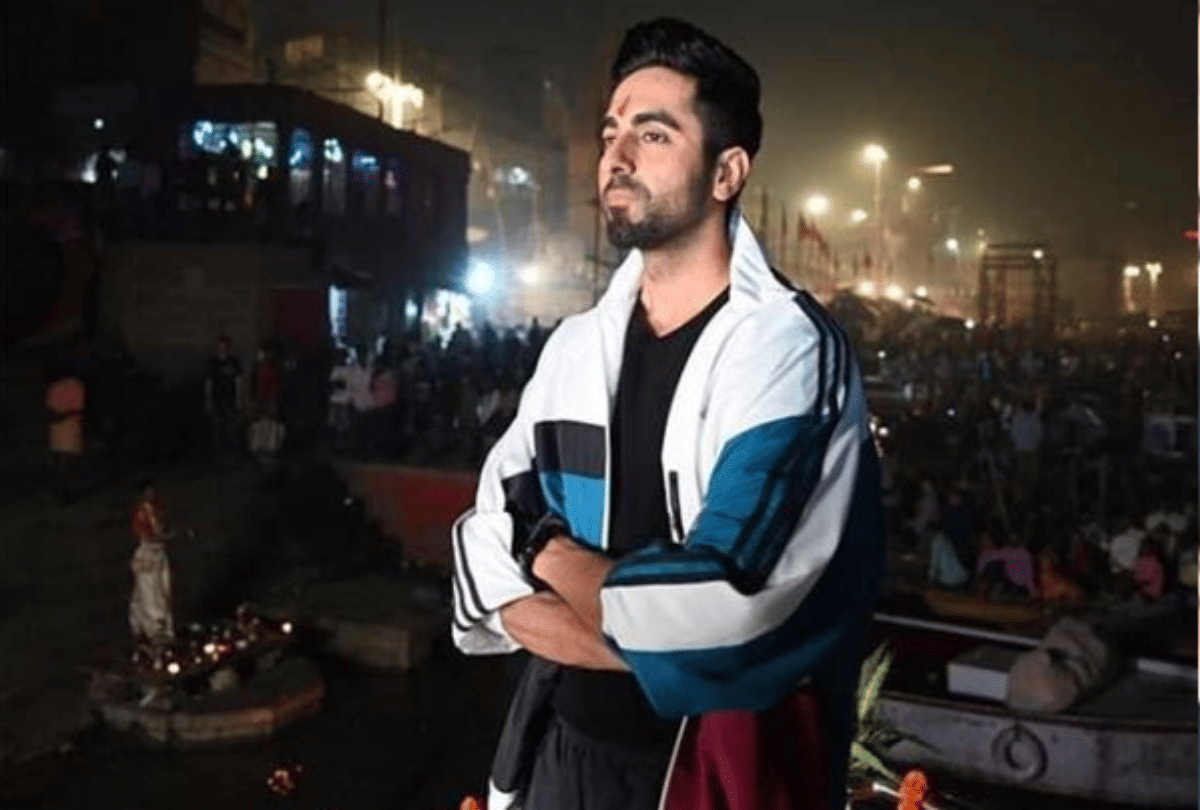 Ayushmann Khurrana reveal Jitendra Kumar had to kiss 4 boys during his college days