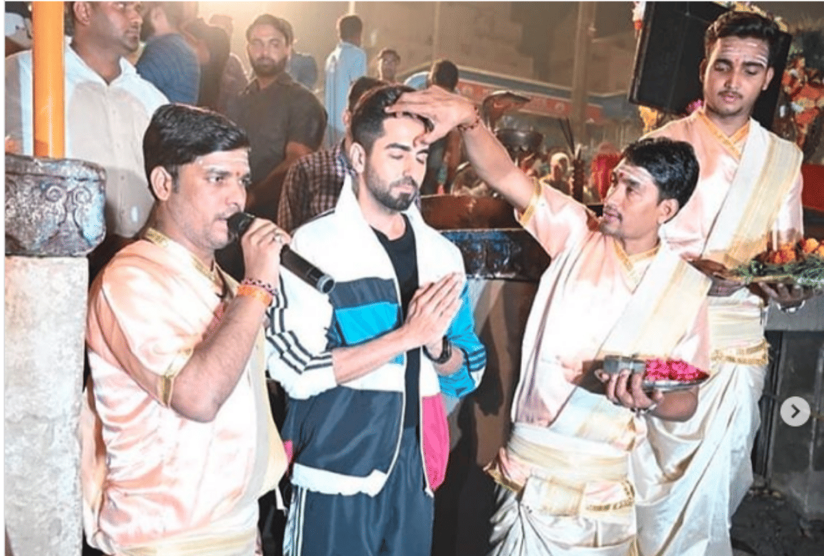 ayushmann khurrana perform ganga aarti in varanasi before his film bala release
