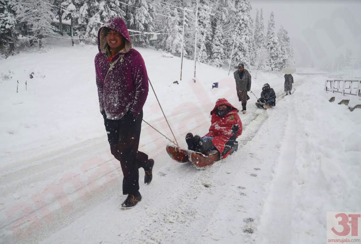 first heavy snowfall in kashmir gulmarg, latest photos of snowfall kashmir 2019