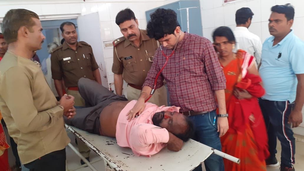 Bike crashed anna cattle, two injured