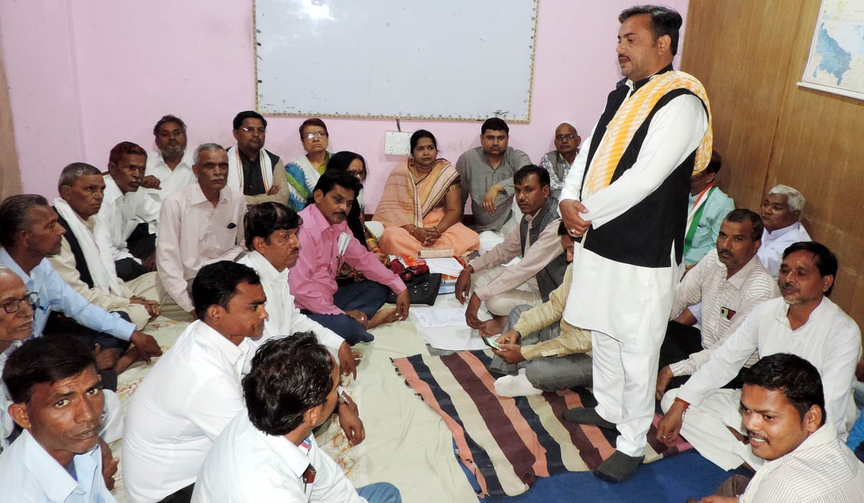 pradesh sarakaar kee neetiyon ke virodh mein kaangres chalaegee abhiyaan