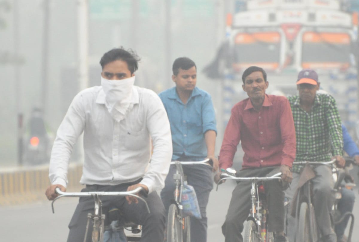 delhi air quality improves to poor level from very poor school open in delhi ncr