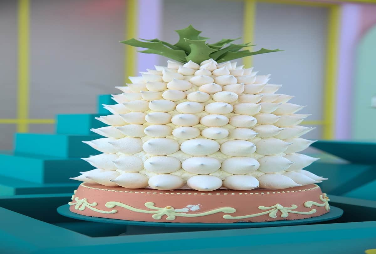 worlds lightest dessert weighs just one gram and 96 percent air