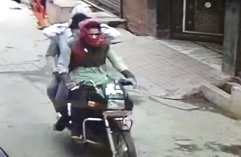 bank, rupee, robbery