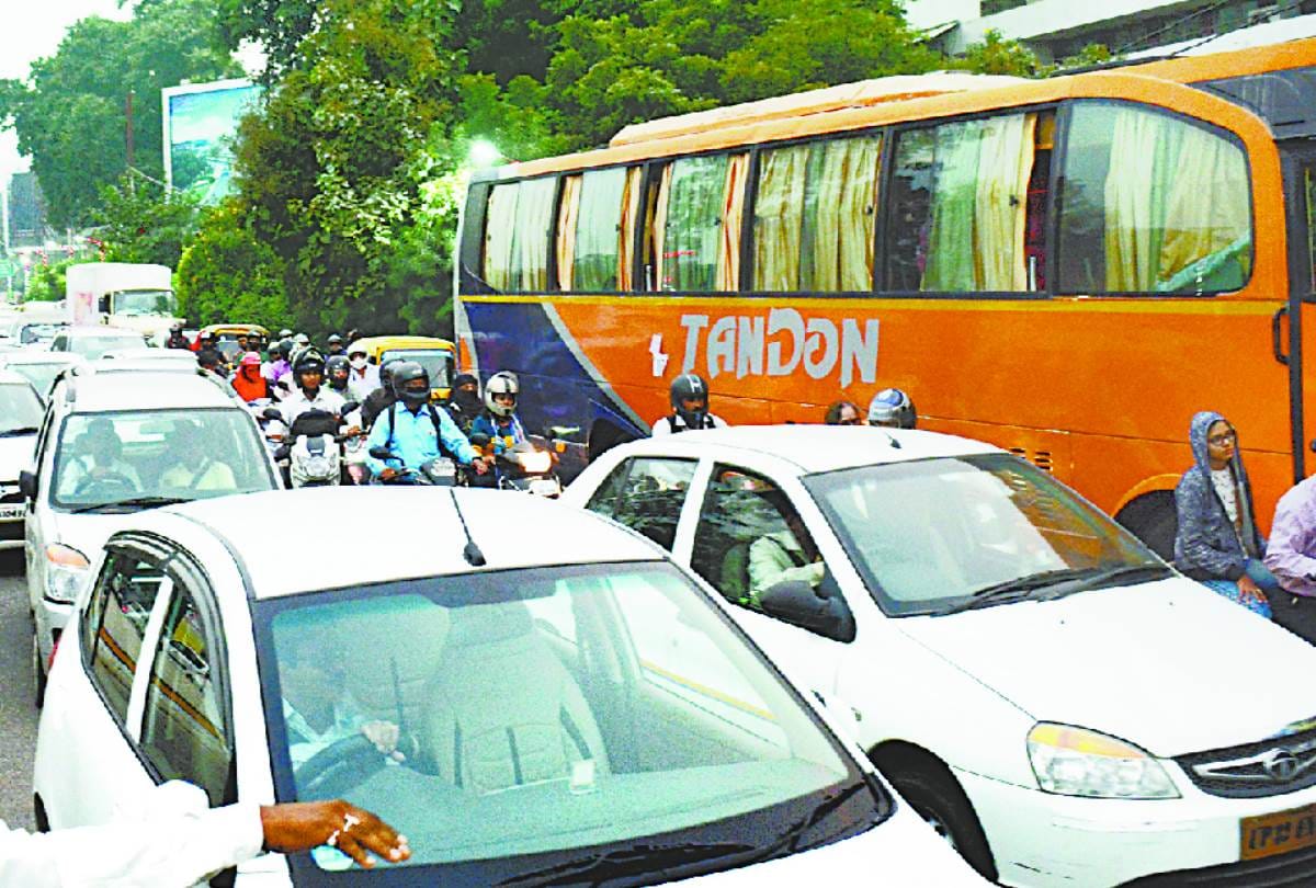 Bus hit scooty, women died and her son safe