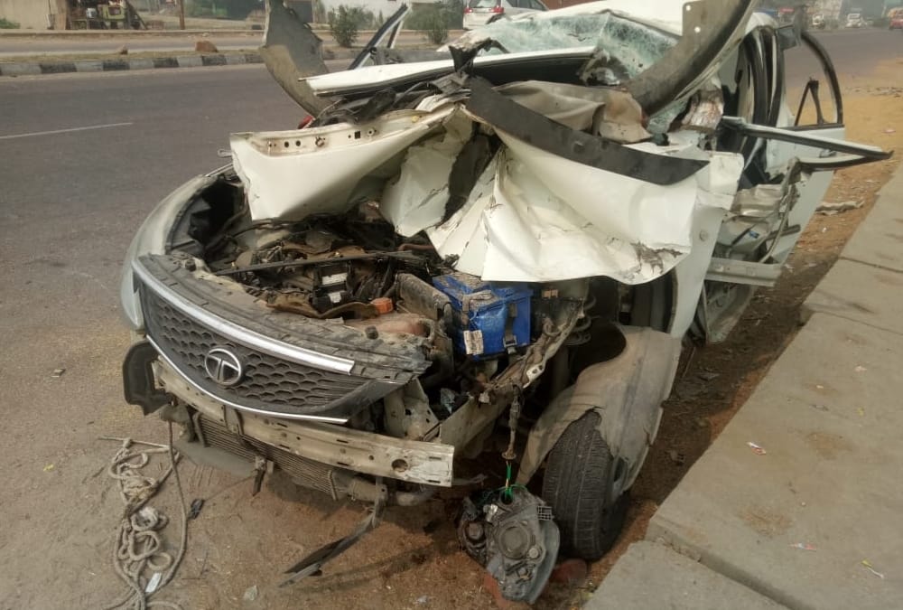 Three died in an accident on sitapur road in Lucknow.