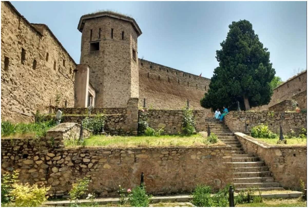 kashmir beautiful places to visit in november