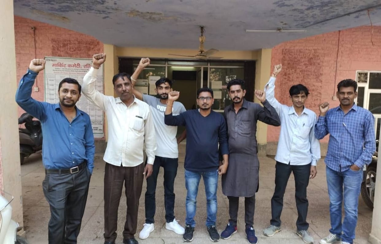 paddy purchase late, businessmans protest, paddy, gatepass, fatehabad