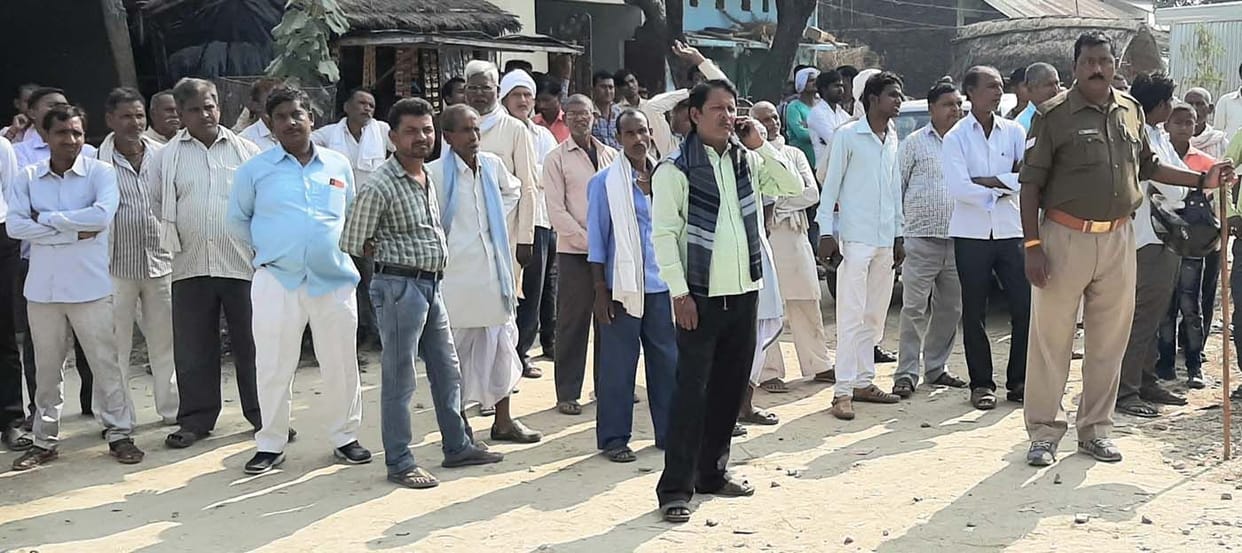 Picket over problems of sugarcane farmers