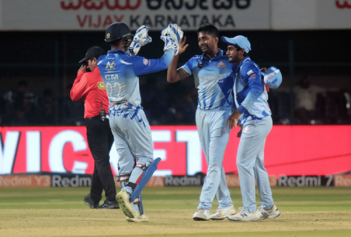Two KPL players arrested in spot fixing match between hubli and bellari team in 2019