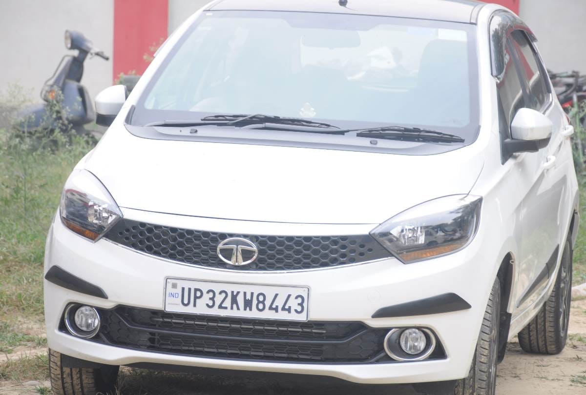 four smugglers caught with 20 govansh in lucknow