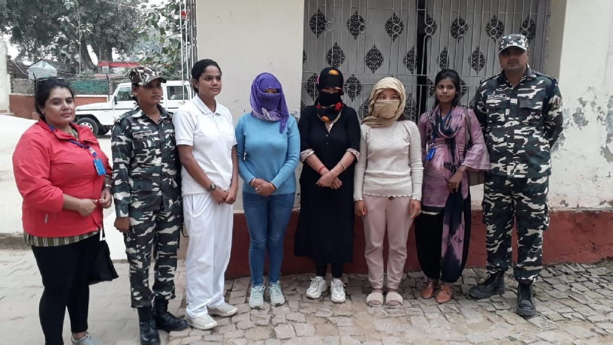 Women traffickers arrested, including two women sent to sell in Gulf countries