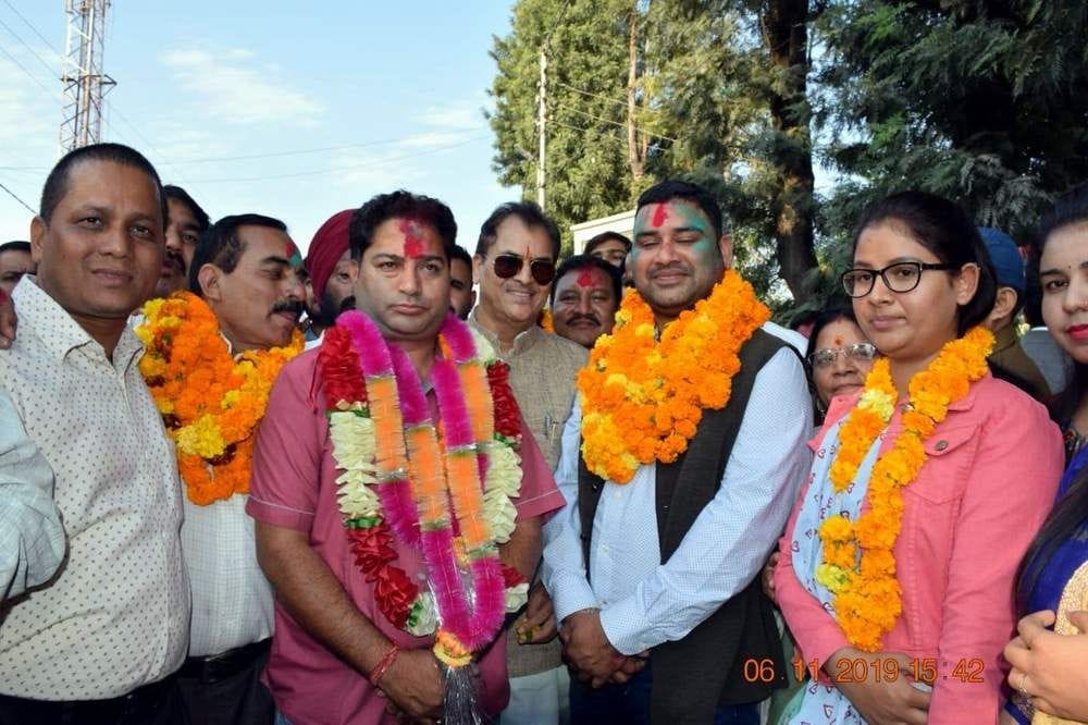 BJP candidate for the post of senior and junior chief