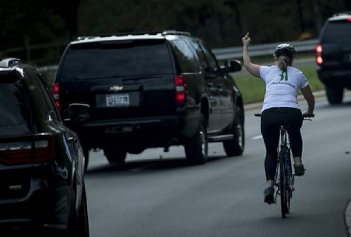 woman who showed finger to Donald Trump won the Local election in America