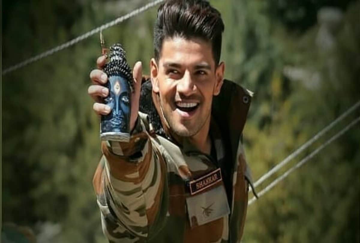 Satellite Shankar Film Review starrer Sooraj Pancholi Megha Akash Palomi Ghosh