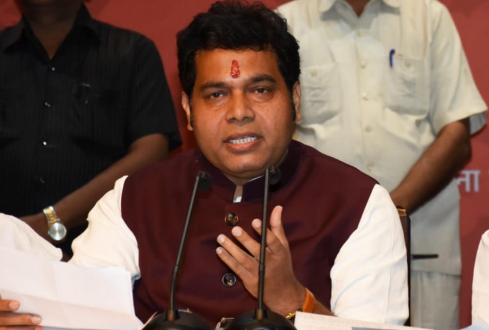 Energy Minister Srikant Sharma raises question on UPPCL chairman.
