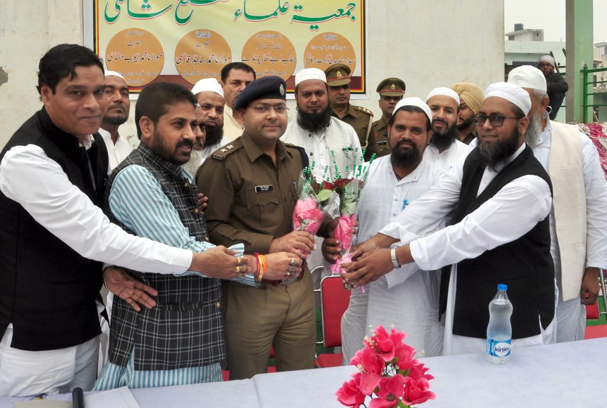 Cooperate in maintaining peace