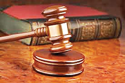 Notice to the State Government, UGC, the then Secretary and Principal
