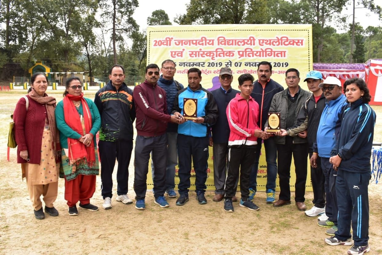 Dwarahat block was champion in district level athletics
