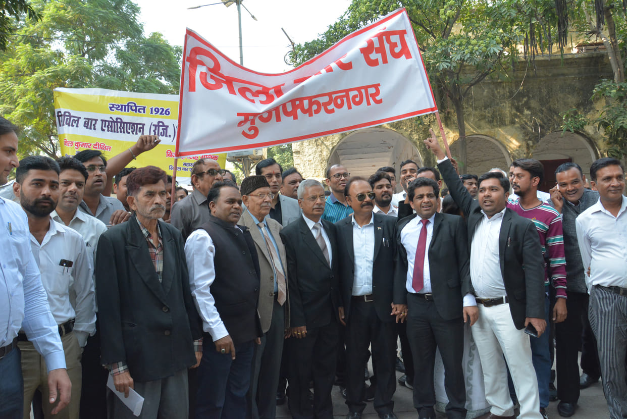 Advocates demonstrated