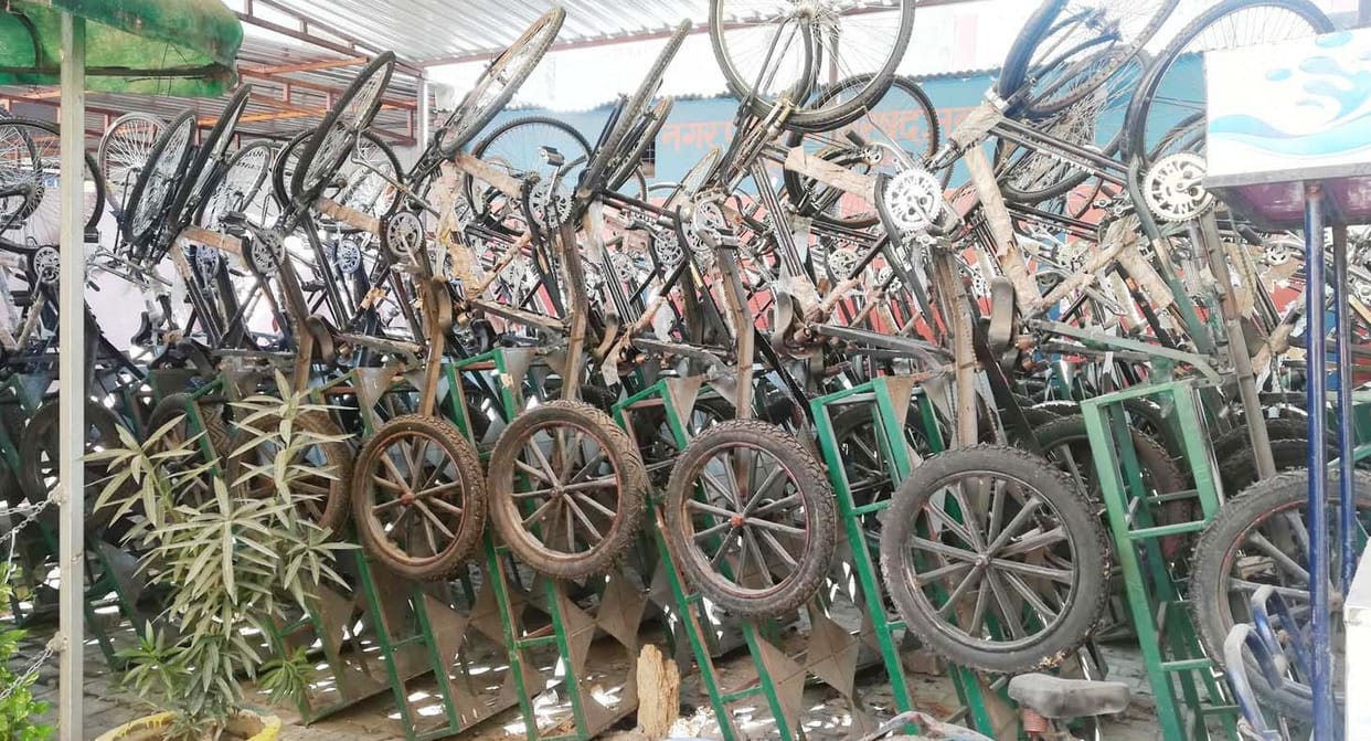 the lekh rupees value rikshnow cahnge goes to kabad