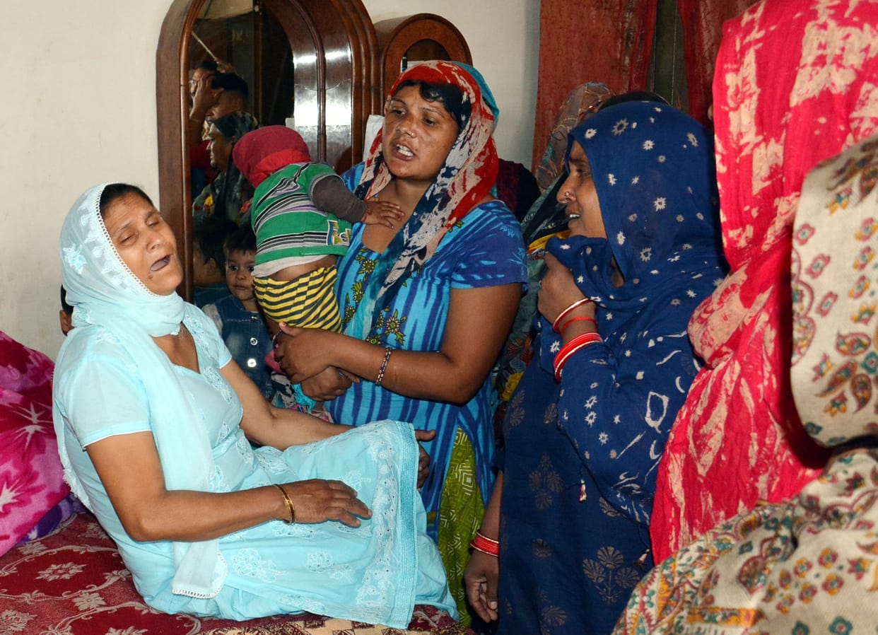 Woman dies in Friends Colony