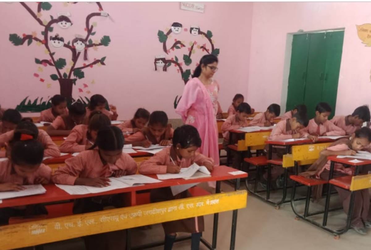 55 lakh student from across the state participated in the first examination of Learning Outcome