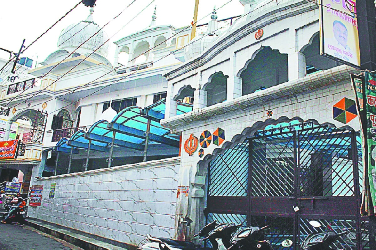Guru Nanak Jayanti, Sheeshe wala gurudwara was established in Meerut after winning war from Pakistan