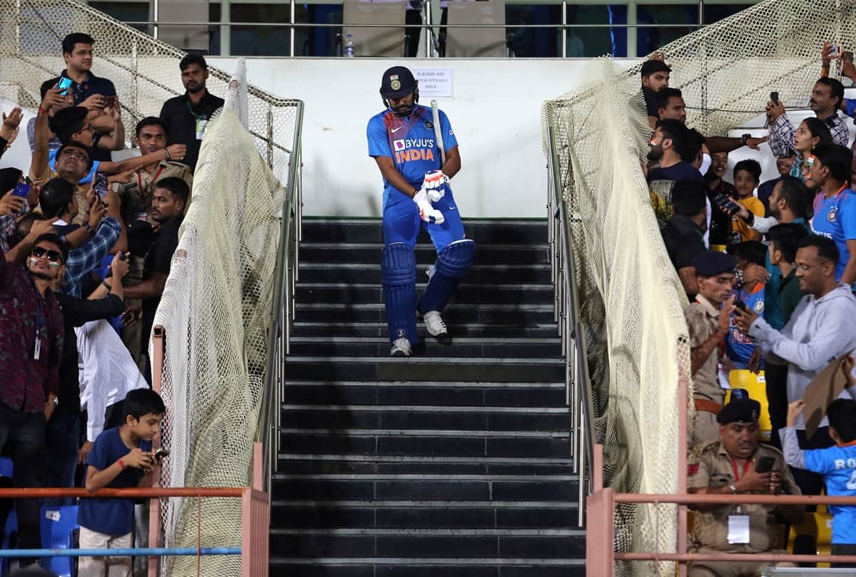 Sehwag compares Rohit Sharma to Sachin Tendulkar, says 'even Virat Kohli can't do what Rohit does'