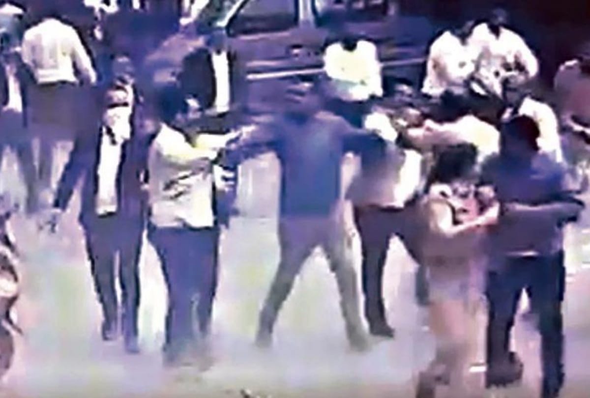 New Delhi Tis Hazari court clash between advocates and police