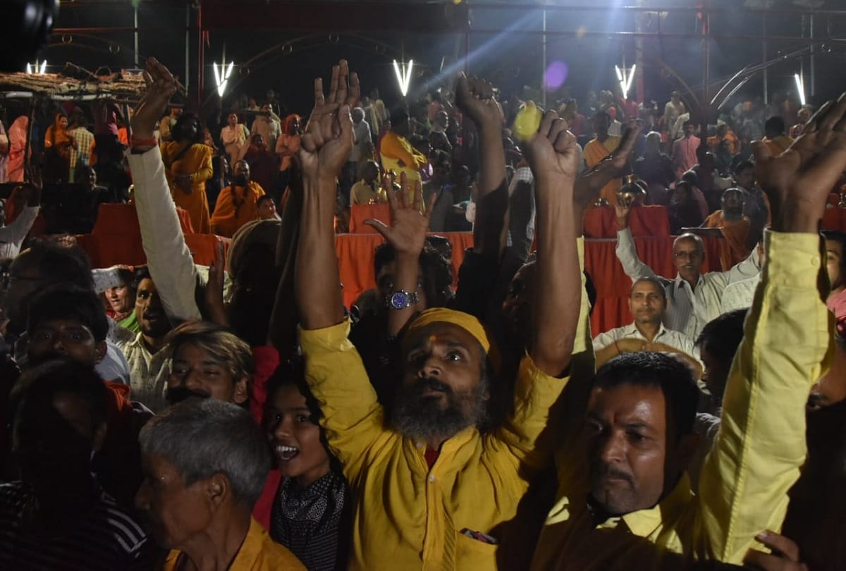 Aarti on Saryu river and People lit lamps in homes after Ayodhya verdict