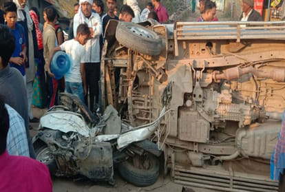 Brothers Dies in Road Accident at Agra Aligarh Highways News in Hindi