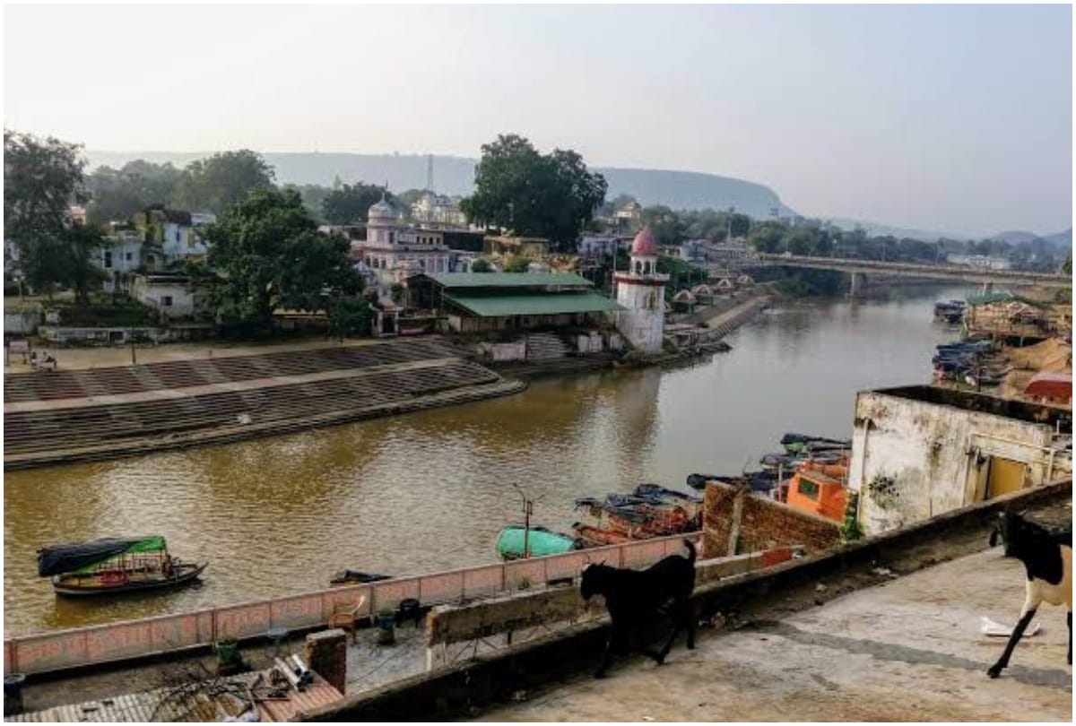 places to see near ayodhya