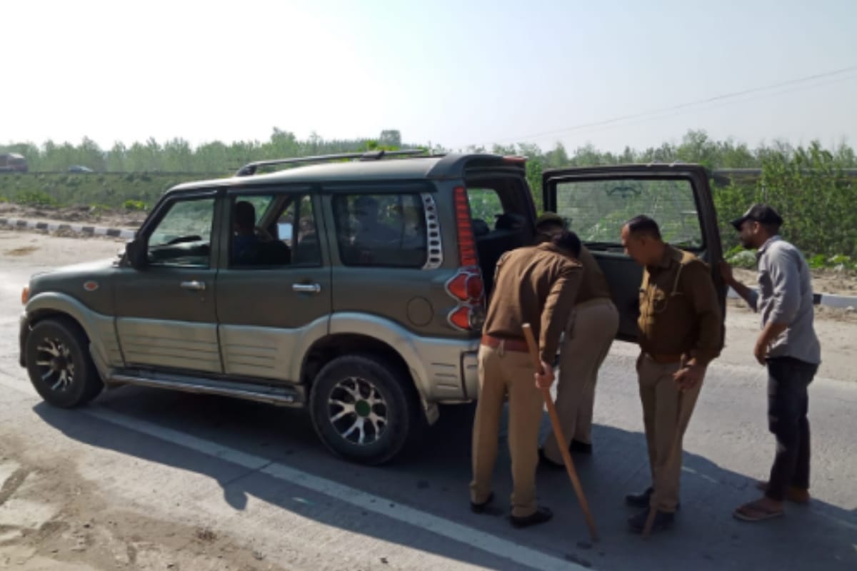 Gang Rape of mother and daughter In Roorkee Police looking for suspicious bike rider active mobiles are also being traced