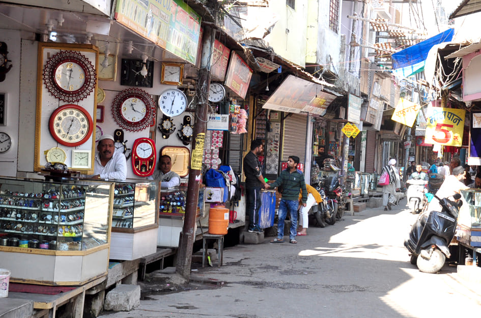 The market remained cold, the turnover of 40 crores was affected