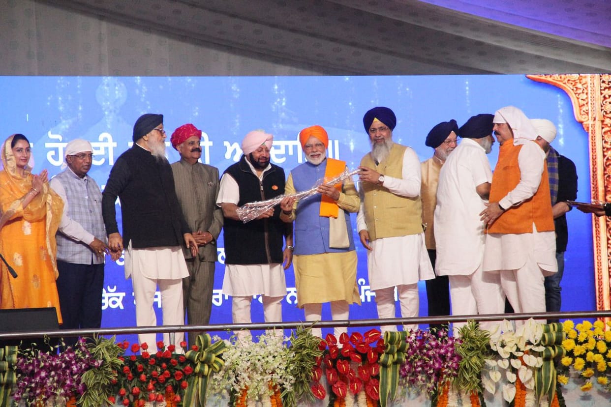 The Akali-BJP alliance dominated the protocol, gave more importance than Sukhbir Badal on the stage of SGPC