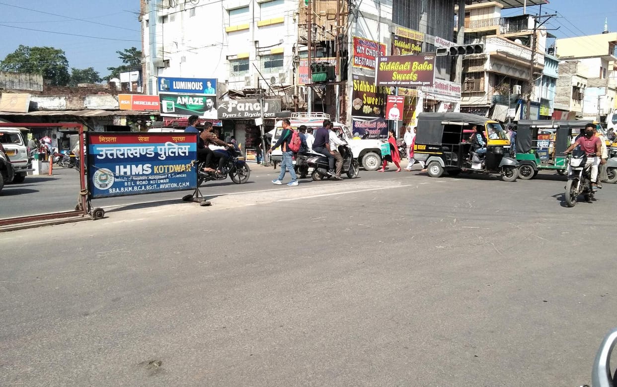 The red light intersection will soon be beautified