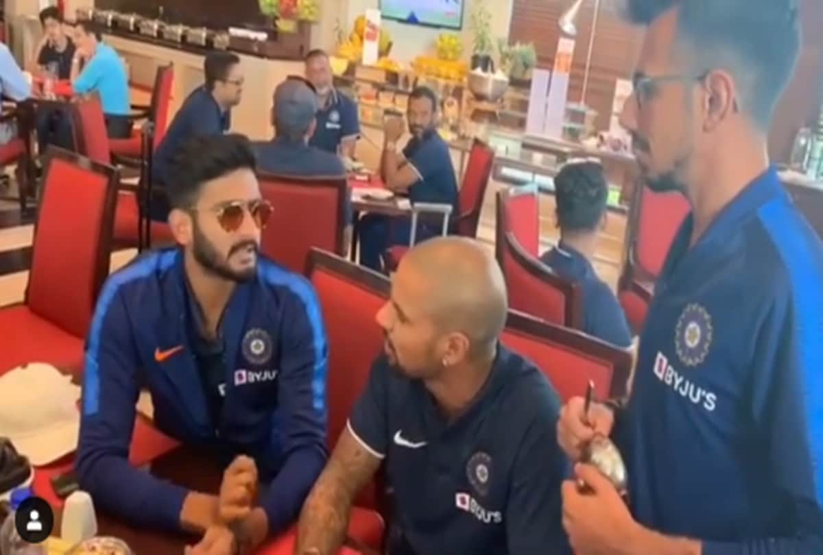 Bhuvneshwar Kumar trolls shikhar dhawan for mimicking akshay kumar bala character in housefull four