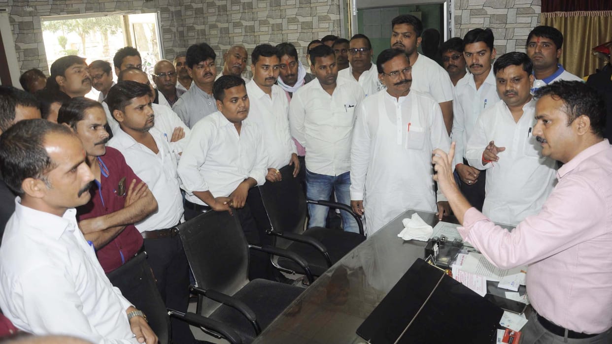 Ruckus in municipal, EO made hostage