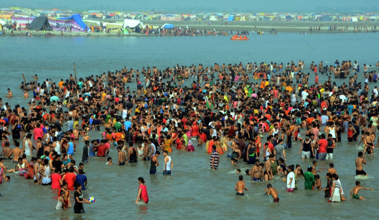 many pilgrims take holy bath in ganga on devuthan ekadashi